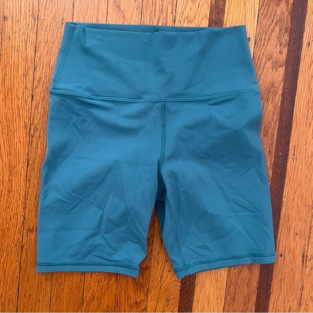NEW Athleta transcend bike short 7” blue turquoise S small NWOT